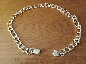 Lanț metalic aurit,  68 cm