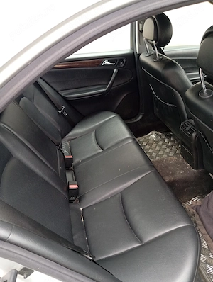 Mercedes C class 2.2 diesel  - imagine 5