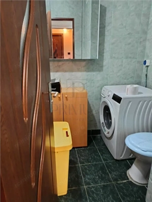 SOARELUI | 3 CAM | DECOMANDAT | 2 BAI | CENTRALA | PARTER | BALCON - imagine 8