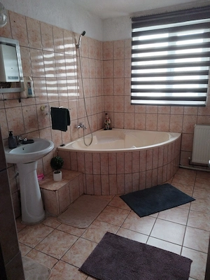 Casă de închiriat piață Cluj Sibiu  - imagine 6