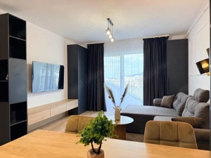 Apartament 2 camere la cheie, parcare subterana, zona Eroilor