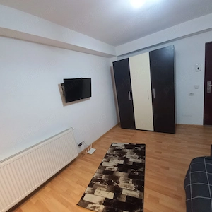 Proprietar inchiriez garsoniera in bloc nou aproape de Auchan Titan - imagine 3