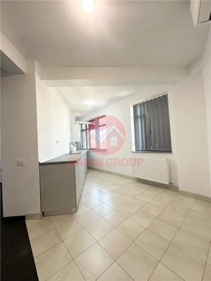 Spatiu Comercial 70 mp, Etaj 3, zona Brotacei - imagine 7