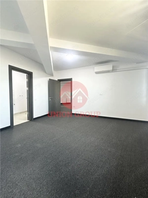 Spatiu Comercial 70 mp, Etaj 3, zona Brotacei - imagine 9