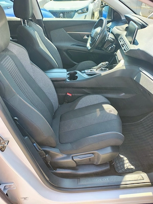 Peugeot 3008 BlueHDi 130 Stop & Start EAT8 Active Business-Paket - imagine 8