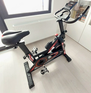 Bicicletă spinning TECHFIT SBK PRO MAX - stare foarte buna