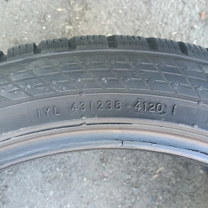 Anvelope iarna Nokian 225.45.18 - imagine 2