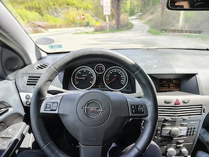 Opel Astra H 1.7 cdti 2007 - imagine 4