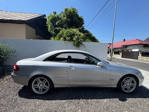 Mercedes CLK 2.7 CDI Avantgarde [Italia] - imagine 2