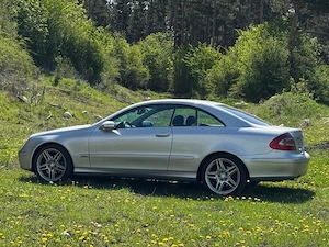 Mercedes CLK 2.7 CDI Avantgarde [Italia] - imagine 4