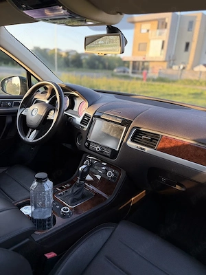 VW Touareg 7P 2014 3.0 245cp | Dynaudio | Webasto | Suspensie Pneumatica | Ventilatie | Carplay - imagine 5