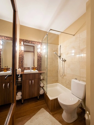 4 camere, 2 băi, 3 balcoane, 85 mp, zona Aradului - imagine 7