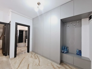 Aproape de benzinaria ESO. Ideal ca investitie. 10 locuri de parcare private. - imagine 5