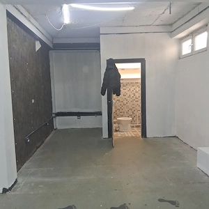 Spatiu comercial de inchiriat - imagine 3