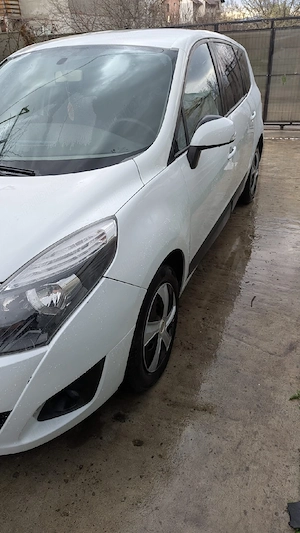 Vând Renault Scenic  - imagine 5