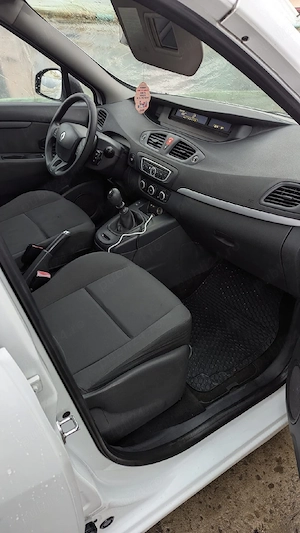 Vând Renault Scenic  - imagine 4