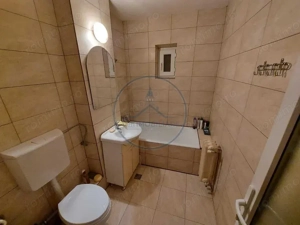 **Apartament 3 camere decomandat – confort, lumină și poziționare excelentă** - imagine 6