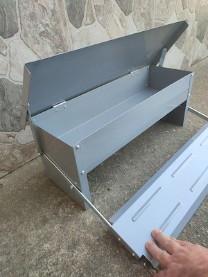 Hrănitoare de păsări cu pedală  - imagine 5