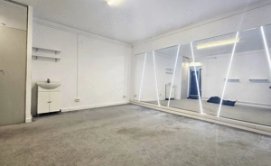 Inchiriez spatiu comercial de 3 camere pe Plopilor! - imagine 6