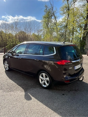 Opel Zafira 2013 Euro6 - imagine 4
