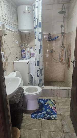 casa cu etaj - imagine 4