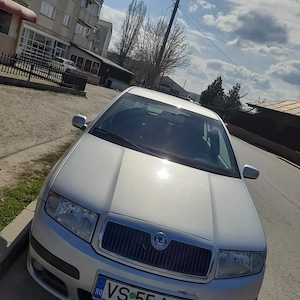 Vând Skoda Fabia an 2005 - imagine 5