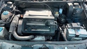 Dezmembrez golf 4 1.4 benzina - imagine 5