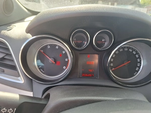 Mașină Opel Mokka - imagine 7