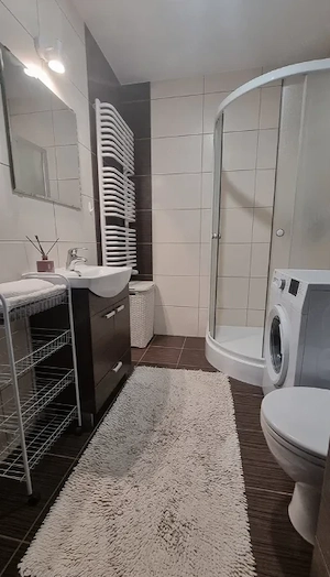 Apartament de vanzare in zona Brancoveanu 
