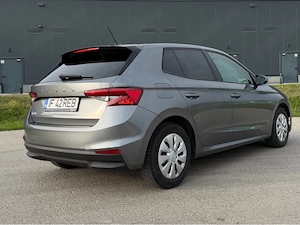Skoda Fabia 2023, 1.0 MPI, Benzina, 80 CP   59 KW, Manuala - imagine 4