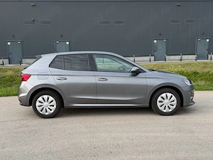Skoda Fabia 2023, 1.0 MPI, Benzina, 80 CP   59 KW, Manuala - imagine 8