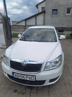 Vând Skoda Octavia  - imagine 2