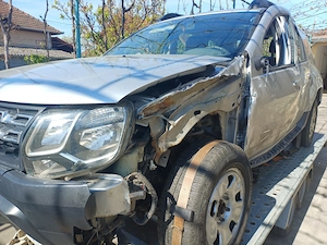 Dacia Duster 4 x 4 , an 2013 , motor 1.5 diesel, 110 cp - imagine 2