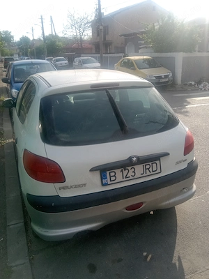 Vând Peugeot 206 ,2004 , 1.4 hdi ,pt programul rabla sau pt reparat sau piese - imagine 5
