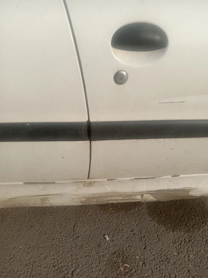 Vând Peugeot 206 ,2004 , 1.4 hdi ,pt programul rabla sau pt reparat sau piese - imagine 10