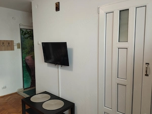 Particular inchiriez garsoniera mobilata la 150m metrou Piata Sudului - imagine 6