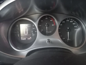 Seat Leon 1,6 TDI 2011 - imagine 8