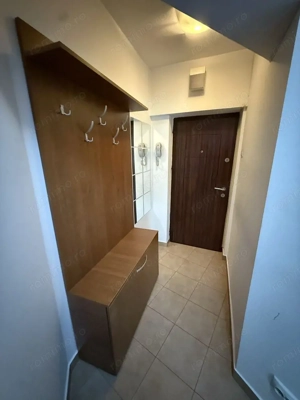 Garsoniera.  Etaj 1.  Calea Vacaresti. La 6 min de metrou Timpuri Noi. - imagine 8