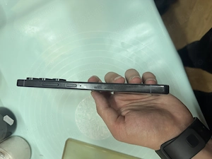 COPIE Telefon S25 Ultra, folosit doar 7 luni. Nu este zgariat, spart sau alte probleme tehnice.  - imagine 3