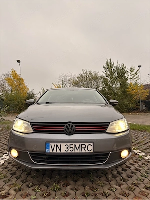 VW Jetta 2013 | 2.0 TDI | 167.000 km | Manuală |  - imagine 2