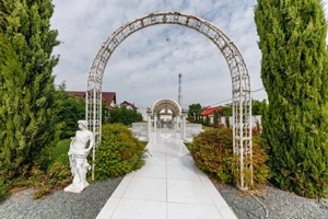 Complex HoReCa functional – 13.000 mp, venituri active, 15 km Timisoara  - imagine 8