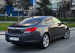 Opel Insignia  - imagine 2