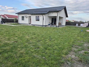 Casa 3 camere Mandresti 