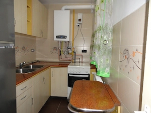 Apartament 1 camera decomandat, etaj 2, Micalaca, 44 mp, centrala pe gaz, mobilat si utilat - imagine 7