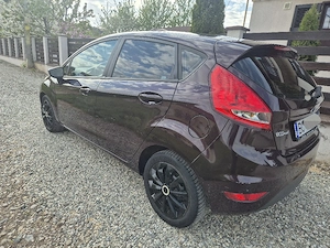 Vand schimb Ford Fiesta 1.6 diesel  95 cp model 2012 euro 5  124500 km  - imagine 4