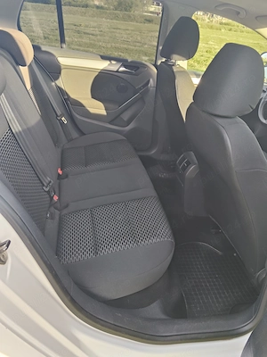 Vând Volkswagen Golf 6. 1.6 tdi - imagine 8