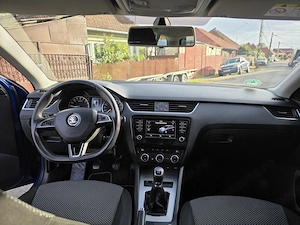 Skoda Octavia III - imagine 10