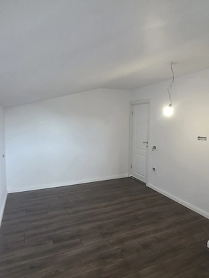 Spatiu comercial inchiriat str Polona Otopeni,  Metrou  - imagine 9