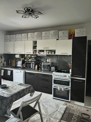 Vând apartament 50m+garsoniera30m