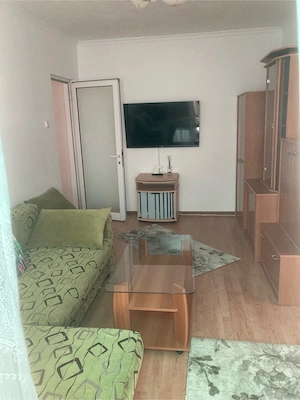 proprietar inchiriez ap 2 camere